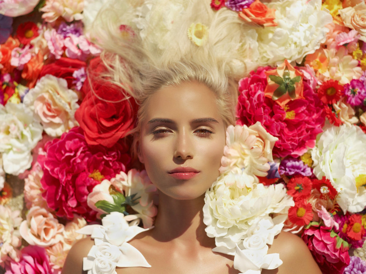 Feel Good with Flowers - Amazing Graze Flowers
