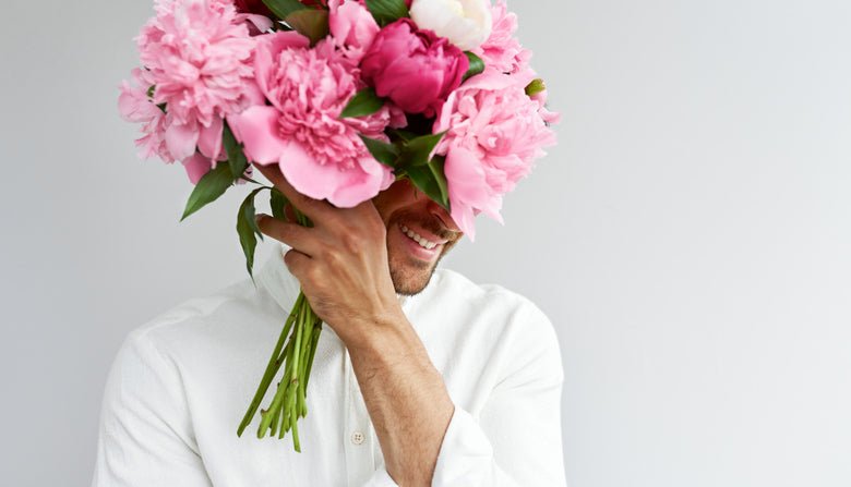 To All My Girls, It’s Your Turn to Spoil Dad with Flowers - Amazing Graze Flowers