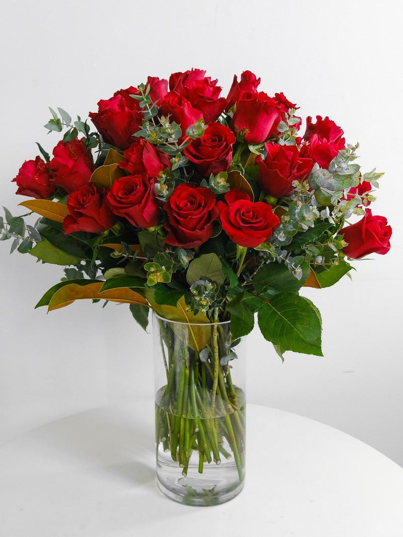 24 Premium Red Roses Bouquet - Amazing Graze Flowers