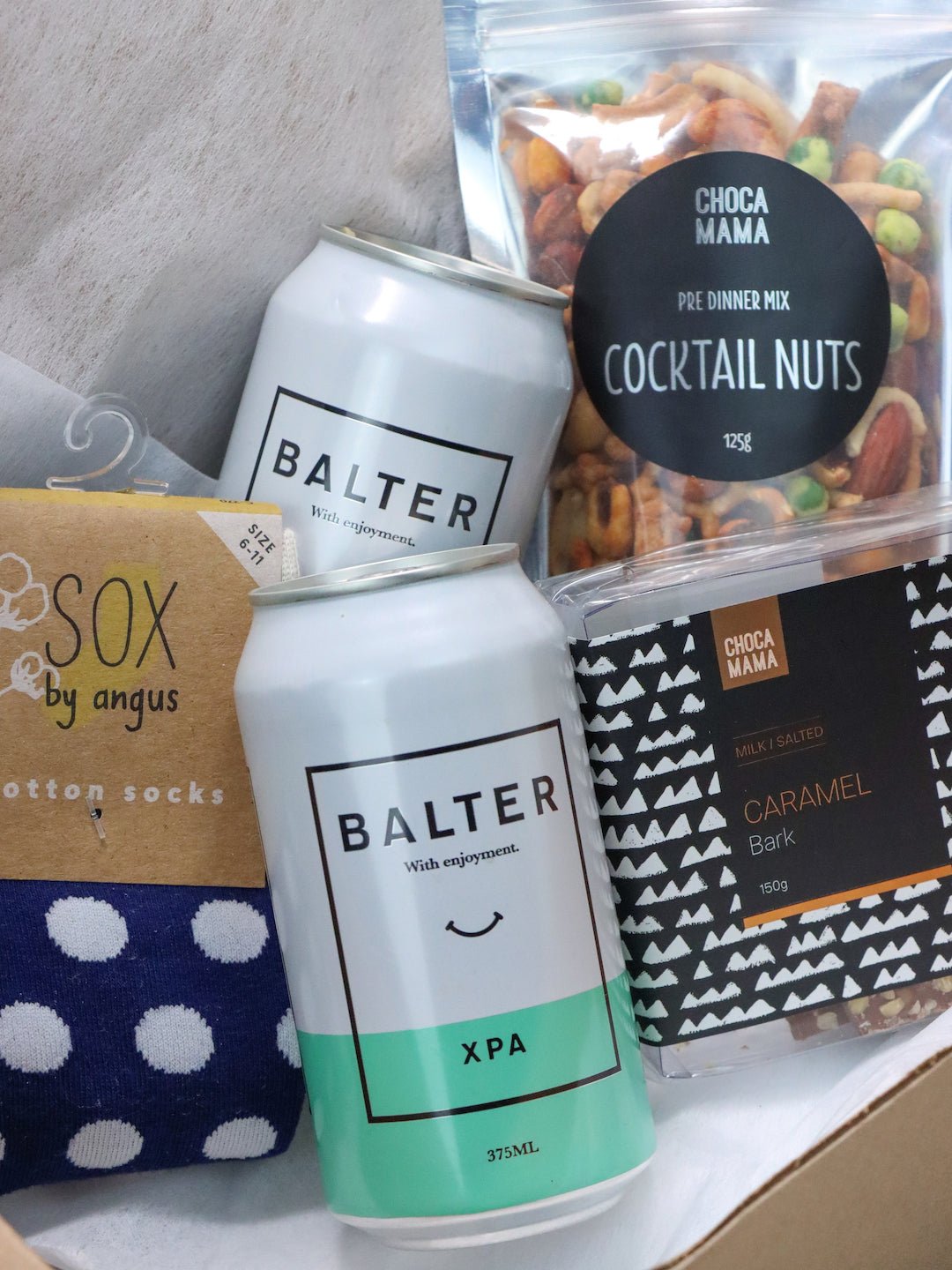 Balter XPA & Nibbles Hamper - Amazing Graze Flowers