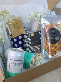 Balter XPA & Nibbles Hamper - Amazing Graze Flowers