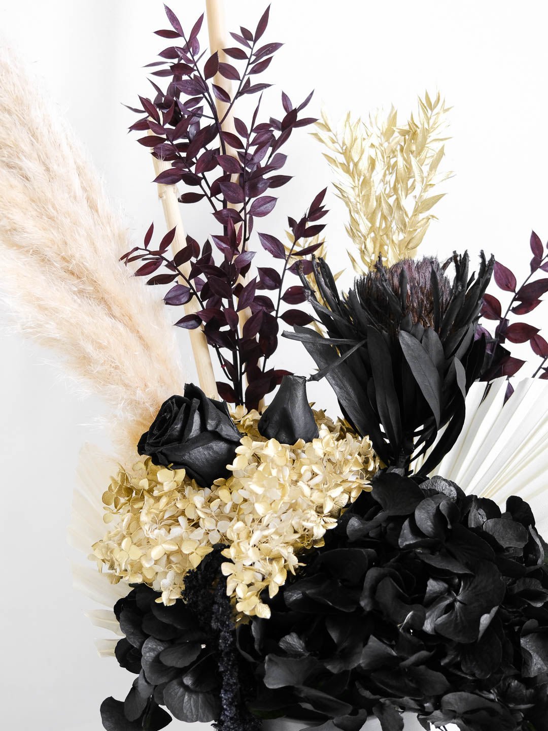 Black and Gold Natural Dried Arrangement - Amazing Graze Flowers